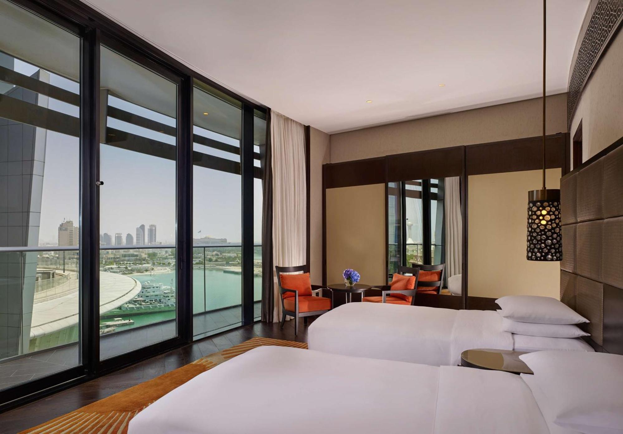 Grand Hyatt & Residences Emirates Pearl 5* Abu Dhabi